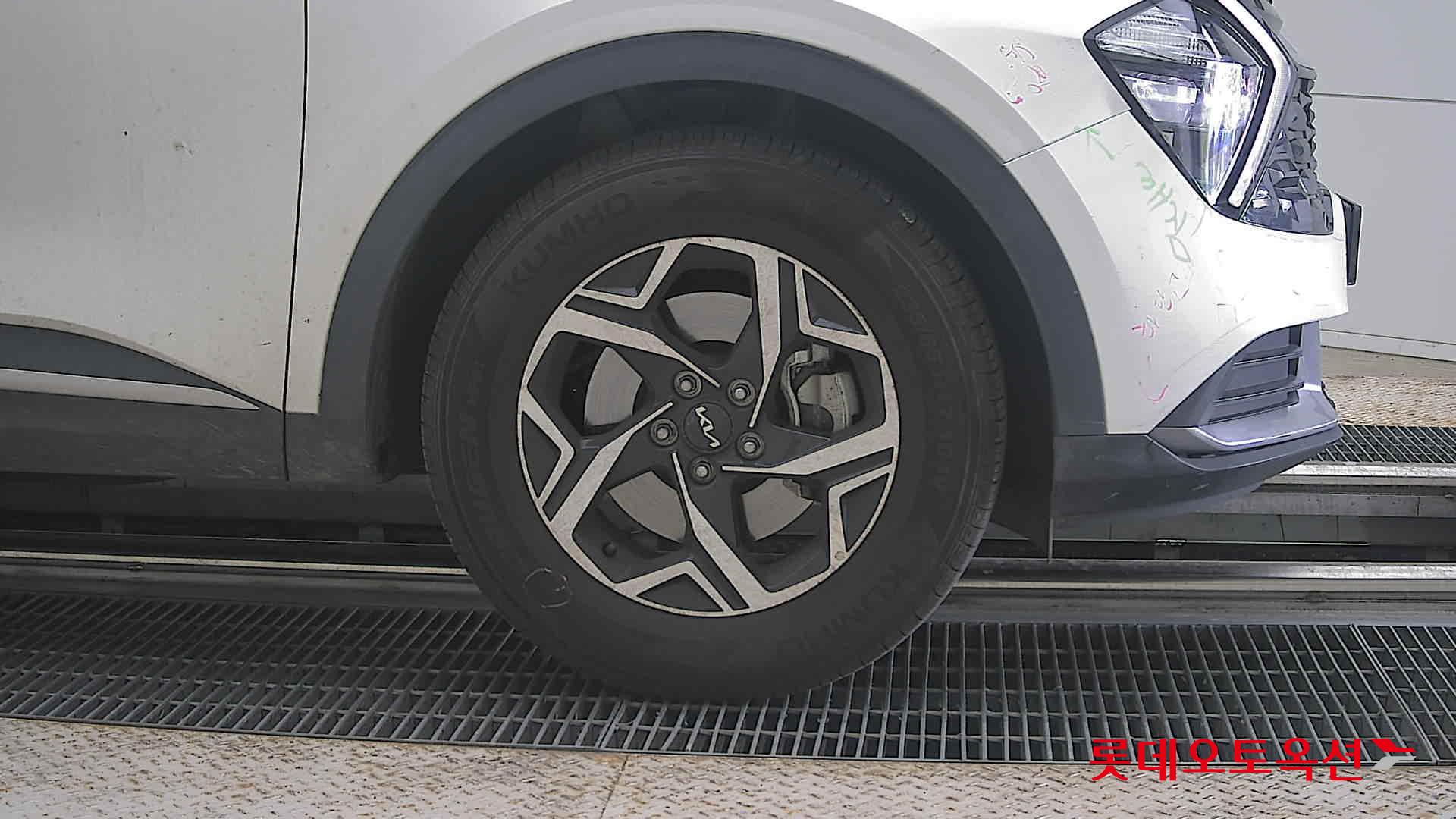 2022 - kia sportage