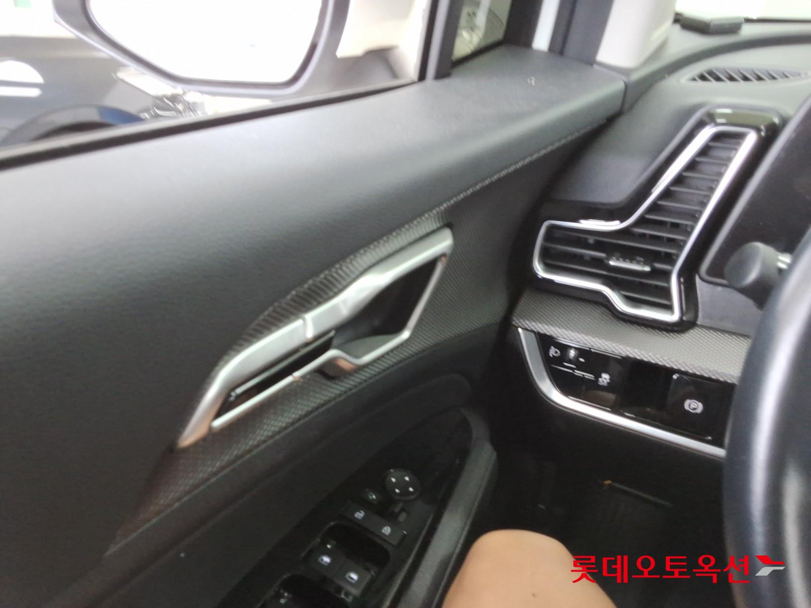 2022 - kia sportage