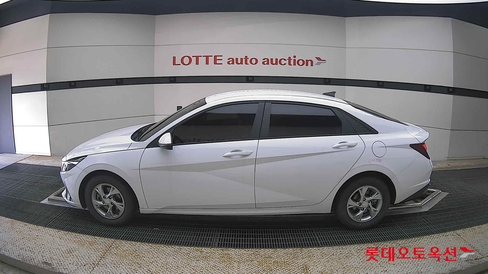 2023 - hyundai avante