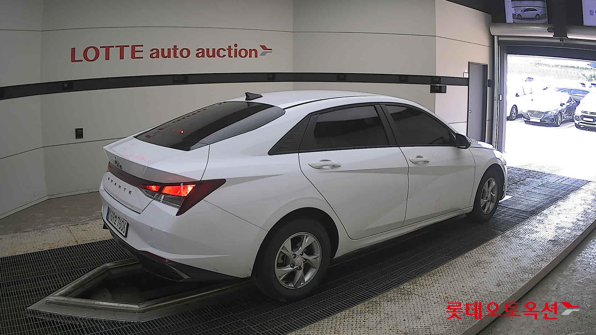 2023 - hyundai avante
