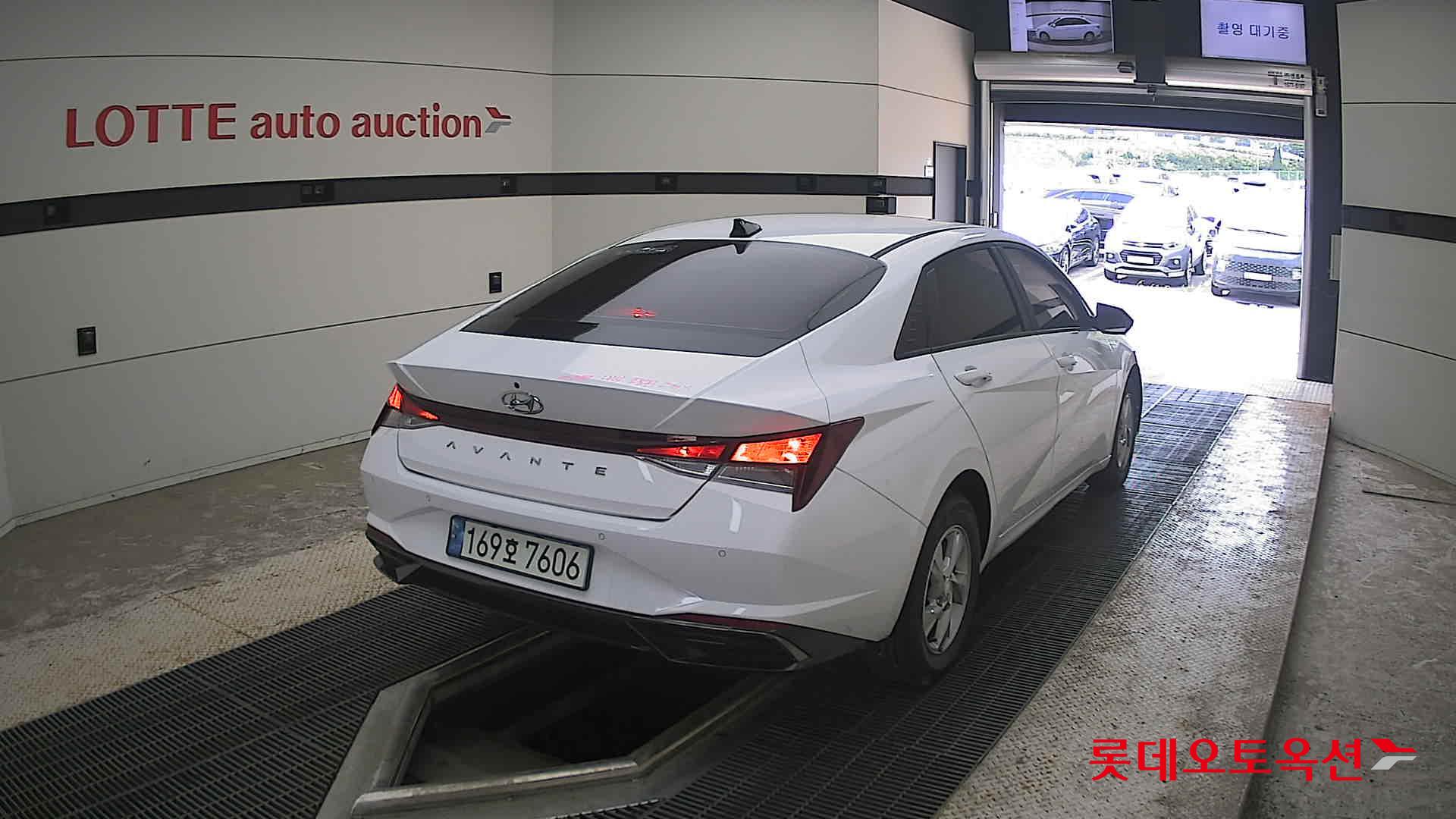2023 - hyundai avante