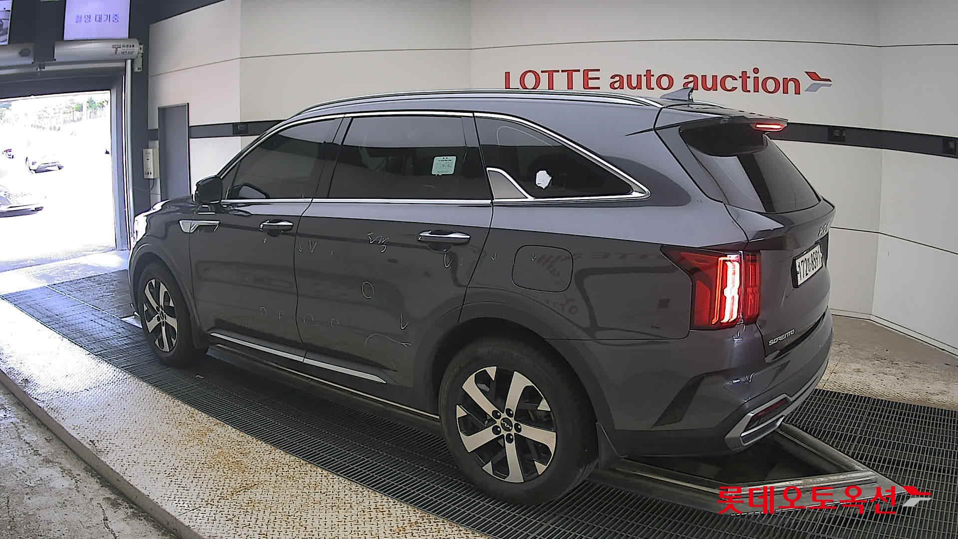 2023 - kia sorento