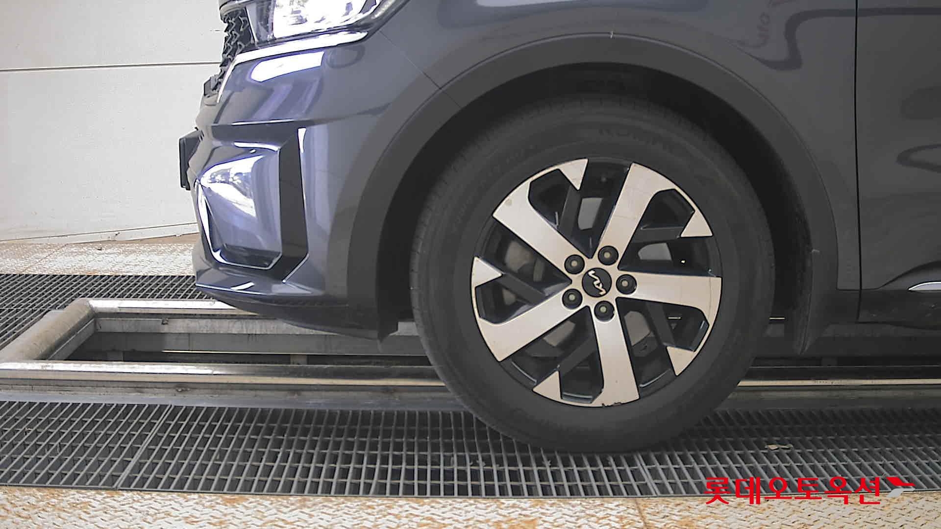 2023 - kia sorento
