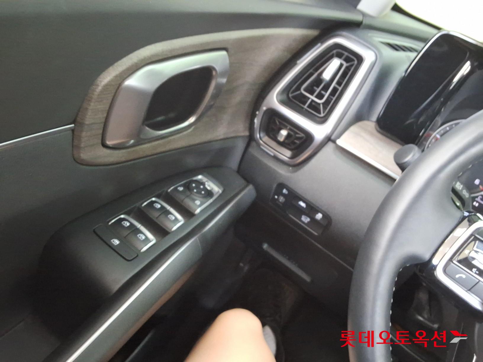 2023 - kia sorento