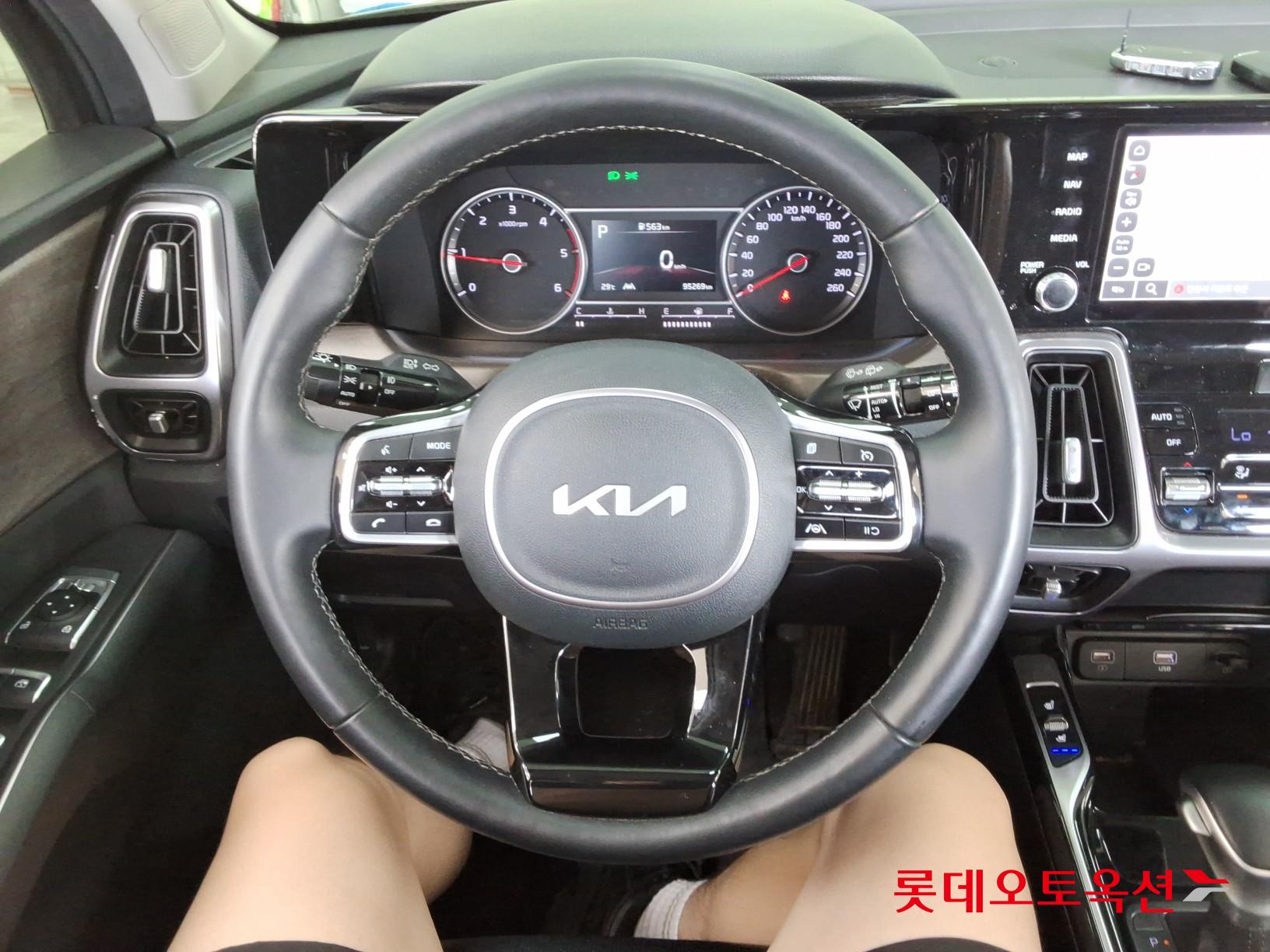 2023 - kia sorento