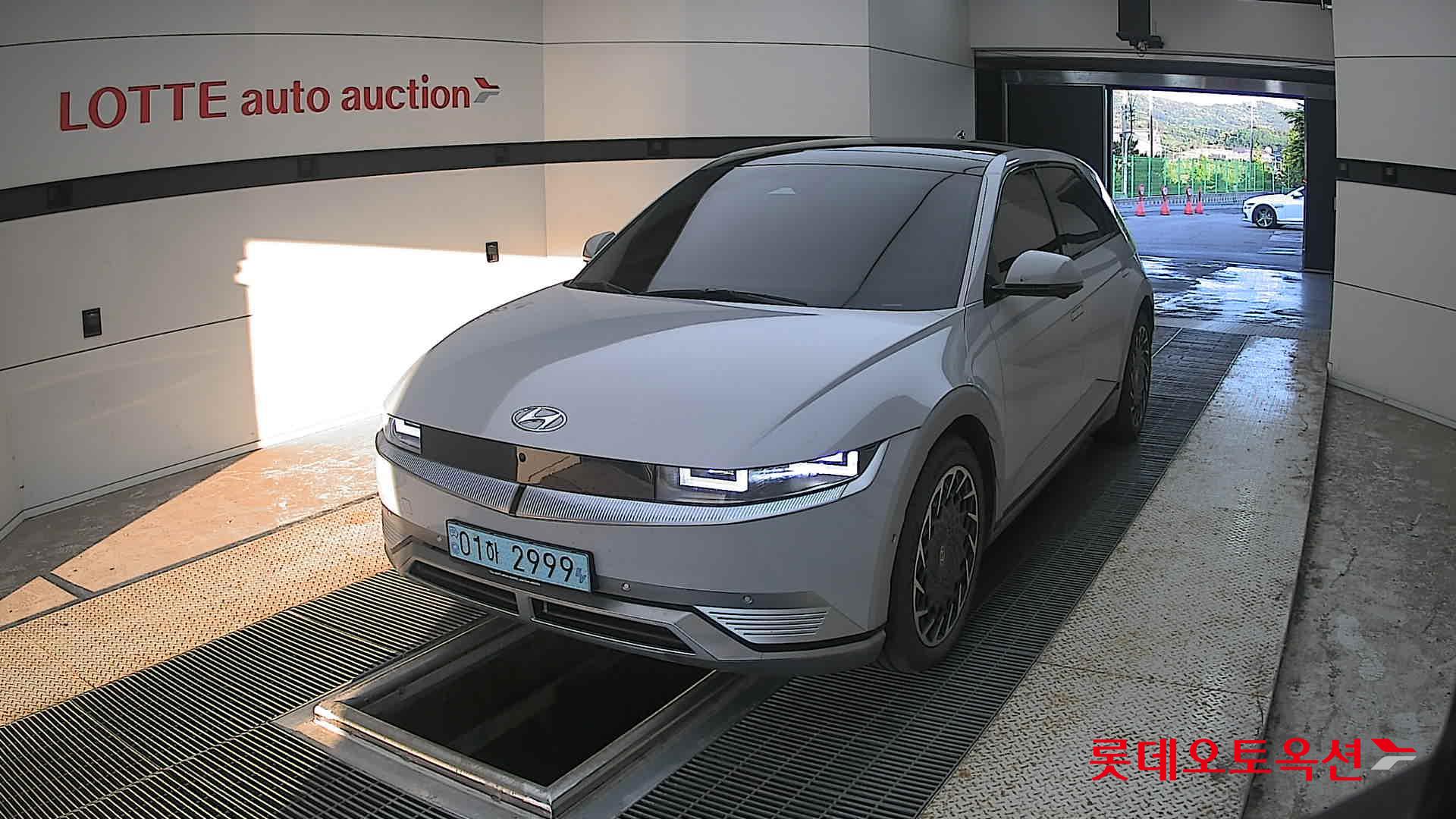 2022 - hyundai ioniq