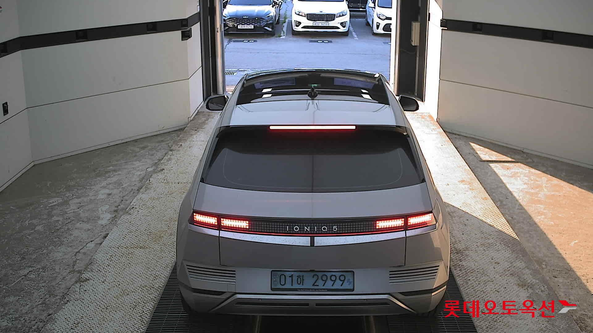2022 - hyundai ioniq