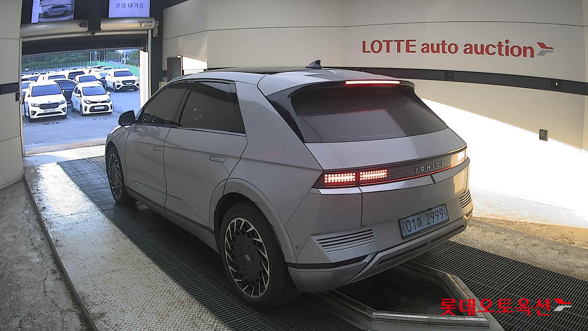 2022 - hyundai ioniq