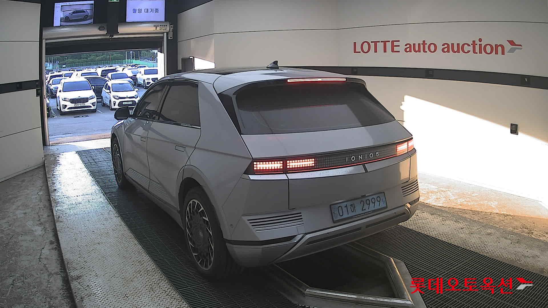 2022 - hyundai ioniq