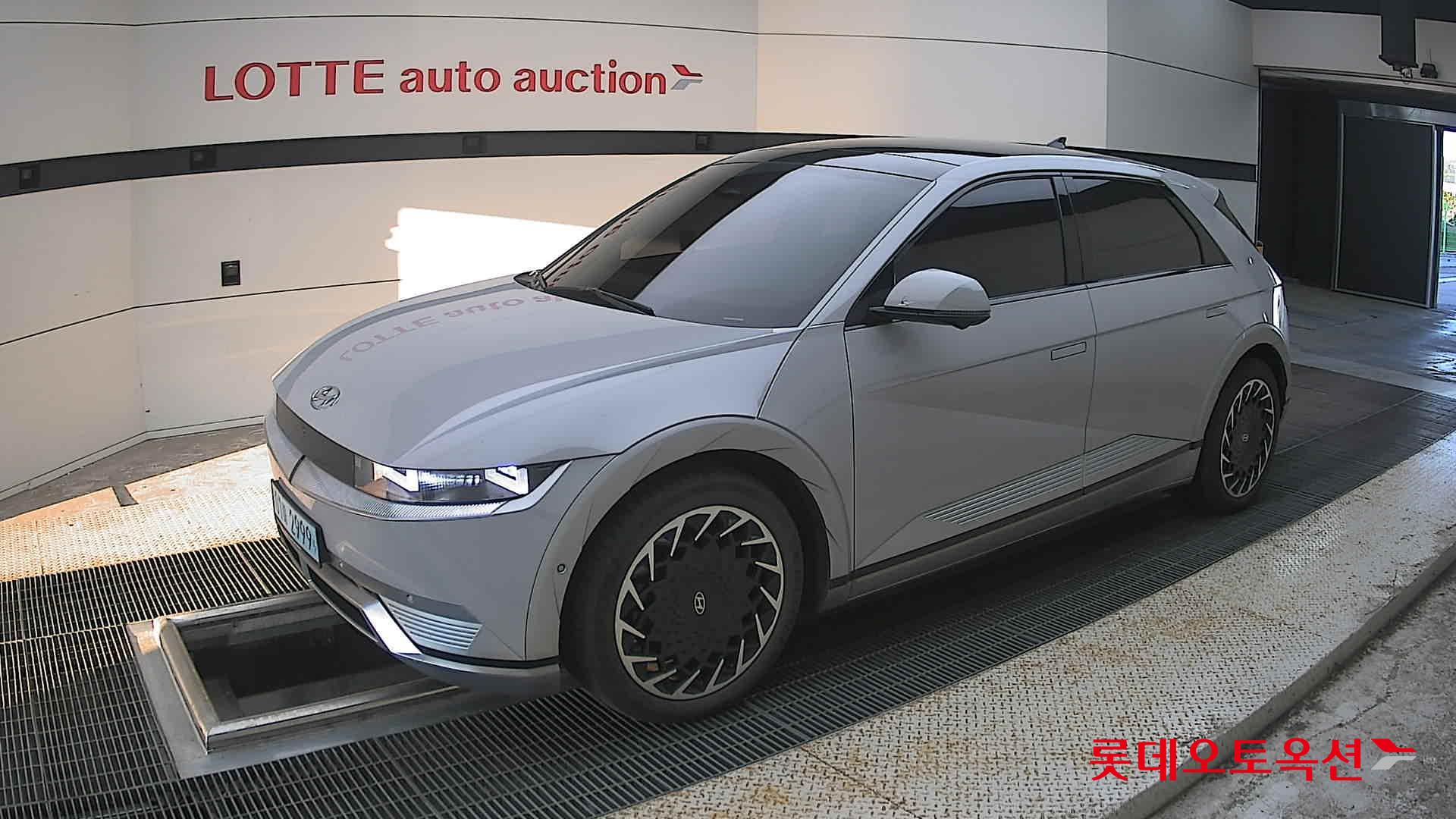 2022 - hyundai ioniq