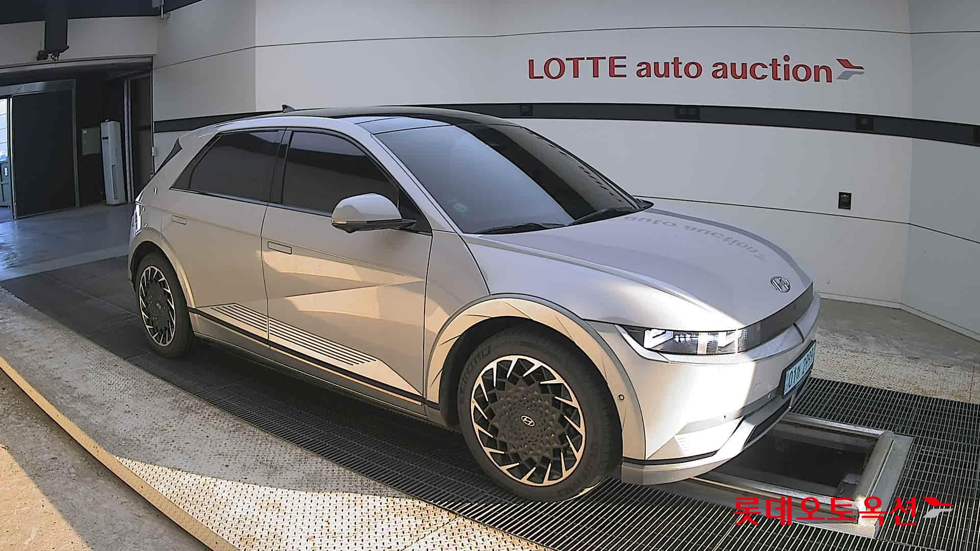 2022 - hyundai ioniq