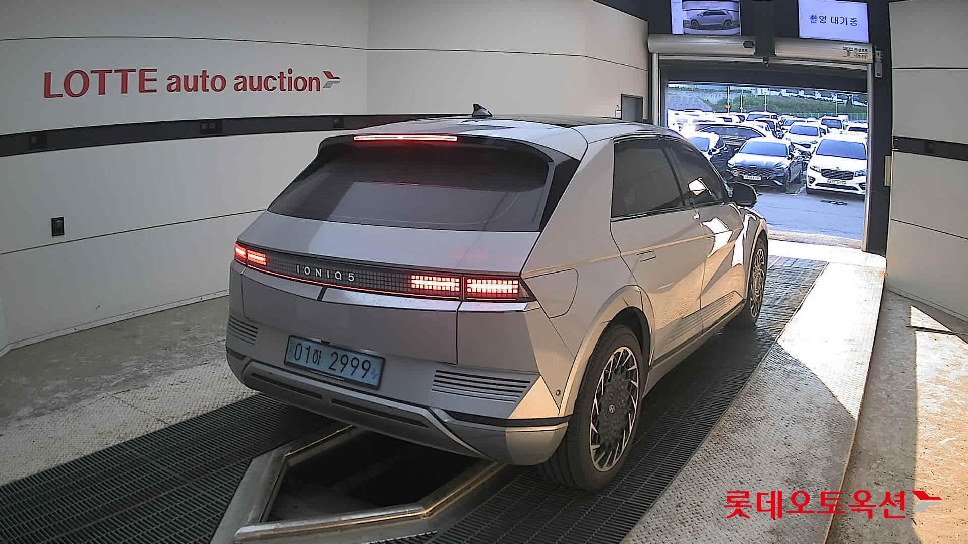 2022 - hyundai ioniq