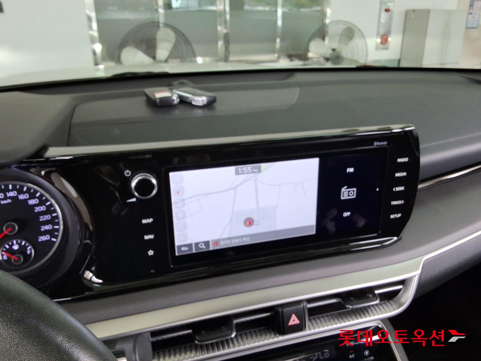 2022 - kia k5