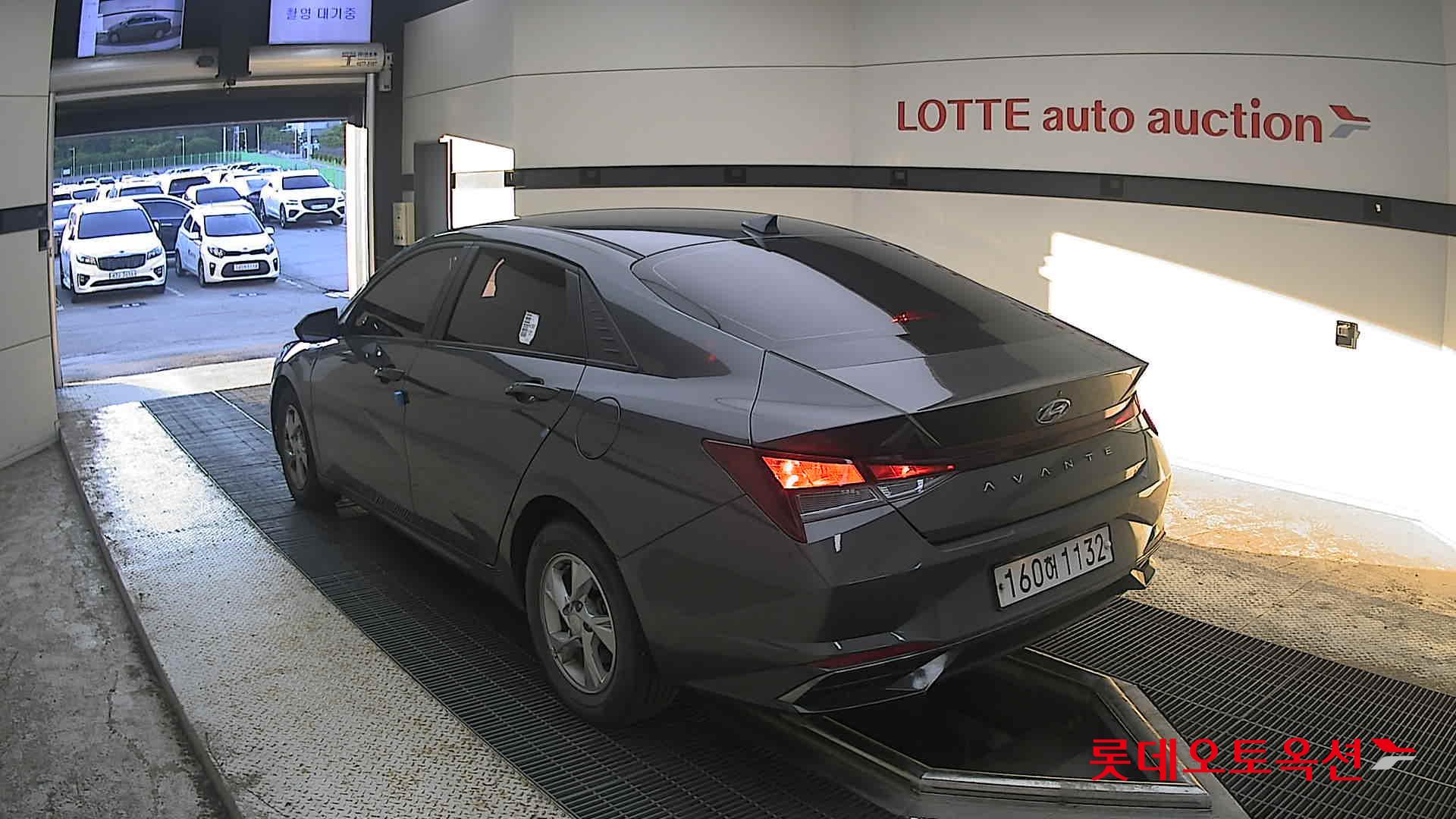 2021 - hyundai avante