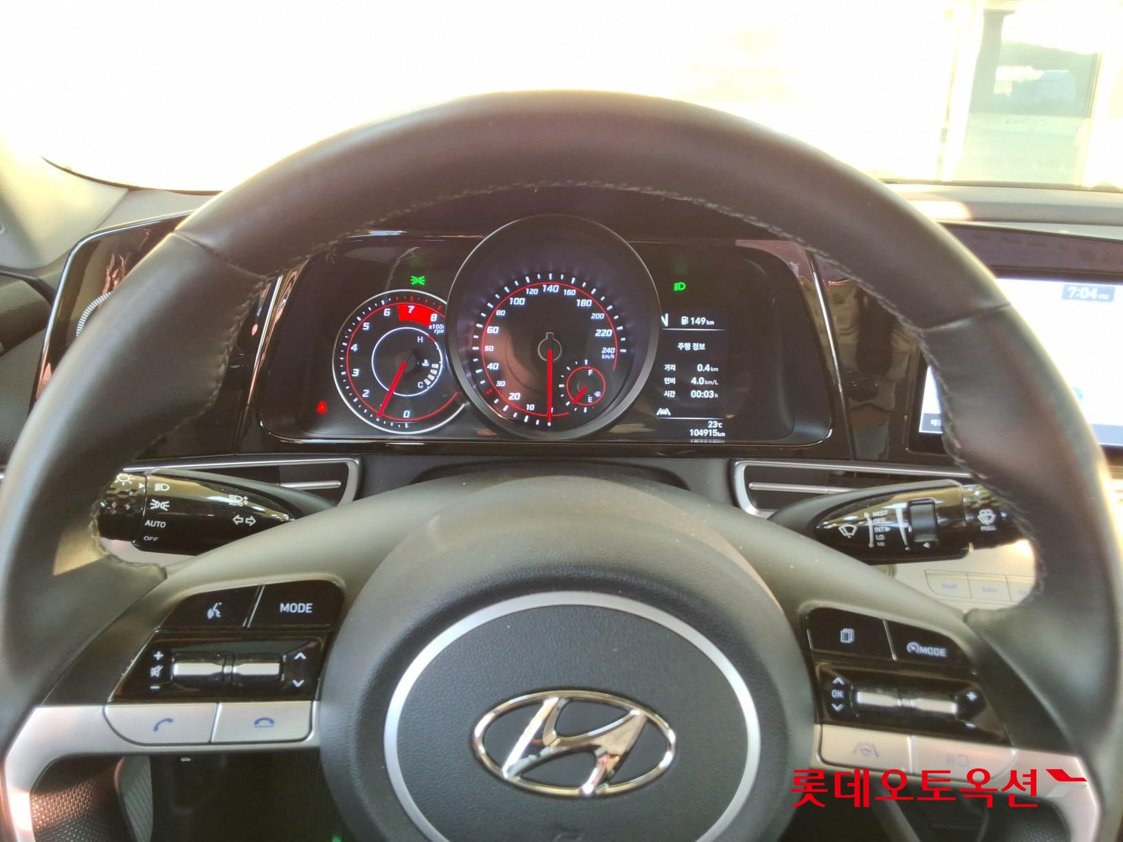 2021 - hyundai avante