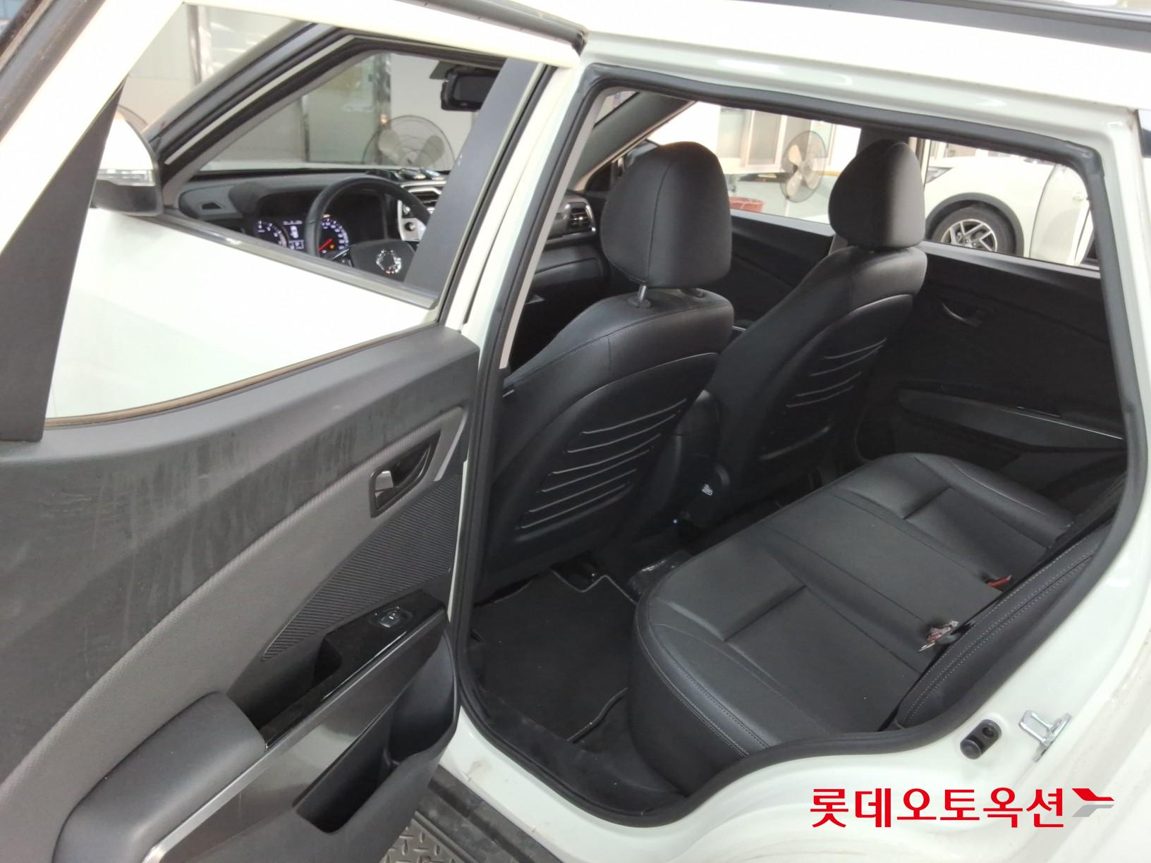 2021 - ssangyong tivoli