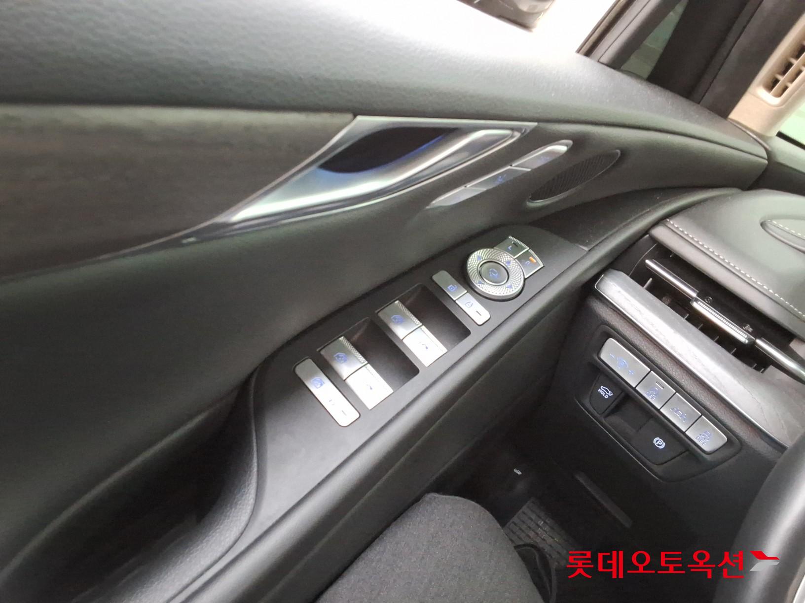 2021 - genesis g80