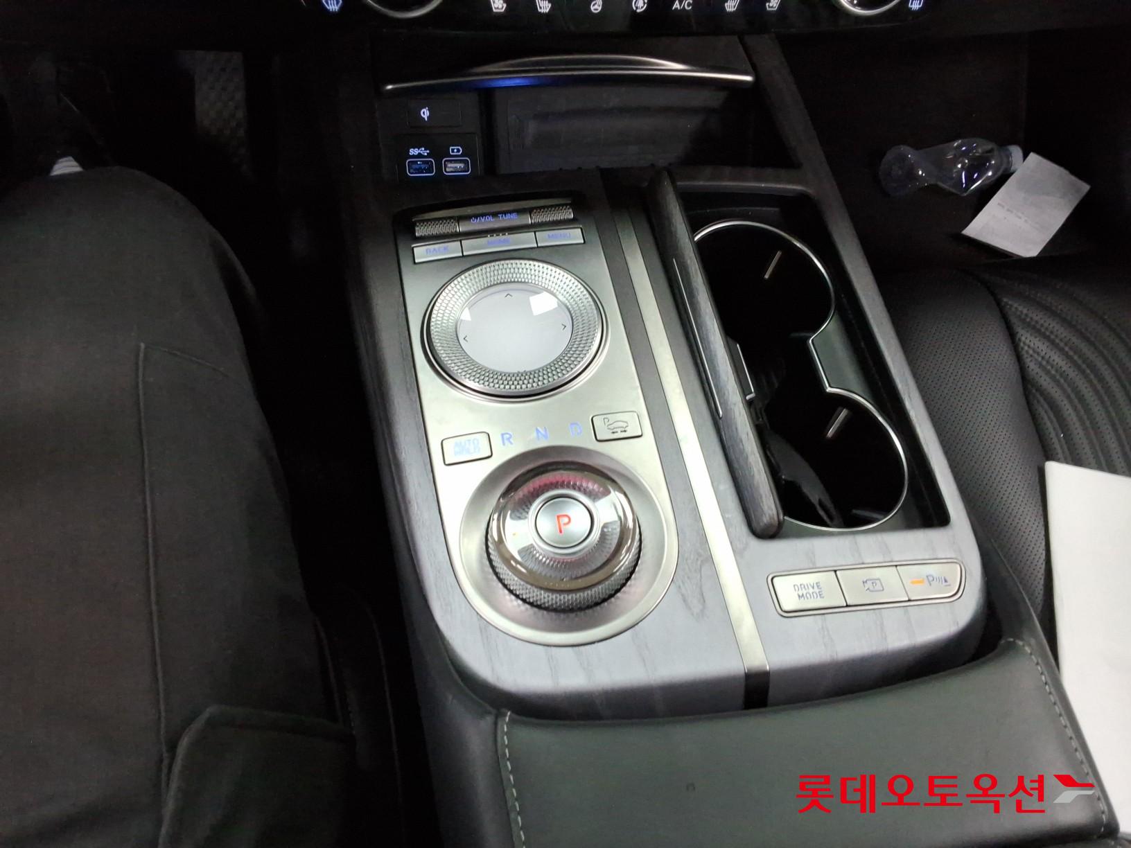 2021 - genesis g80