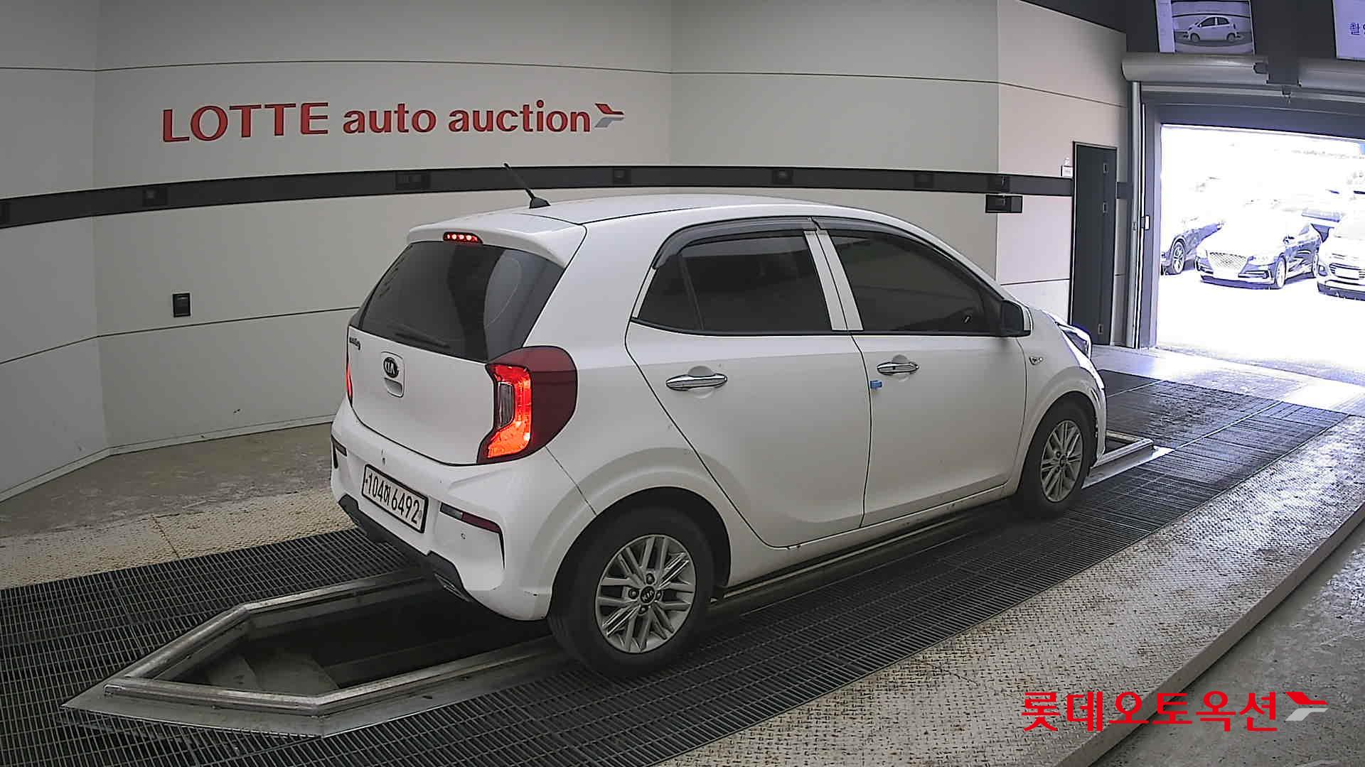 2021 - kia morning