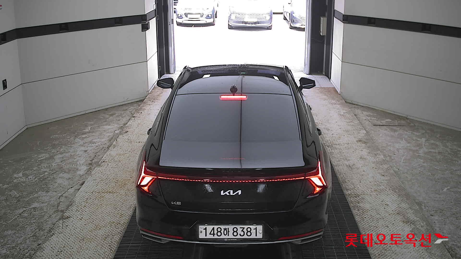 2022 - kia k8
