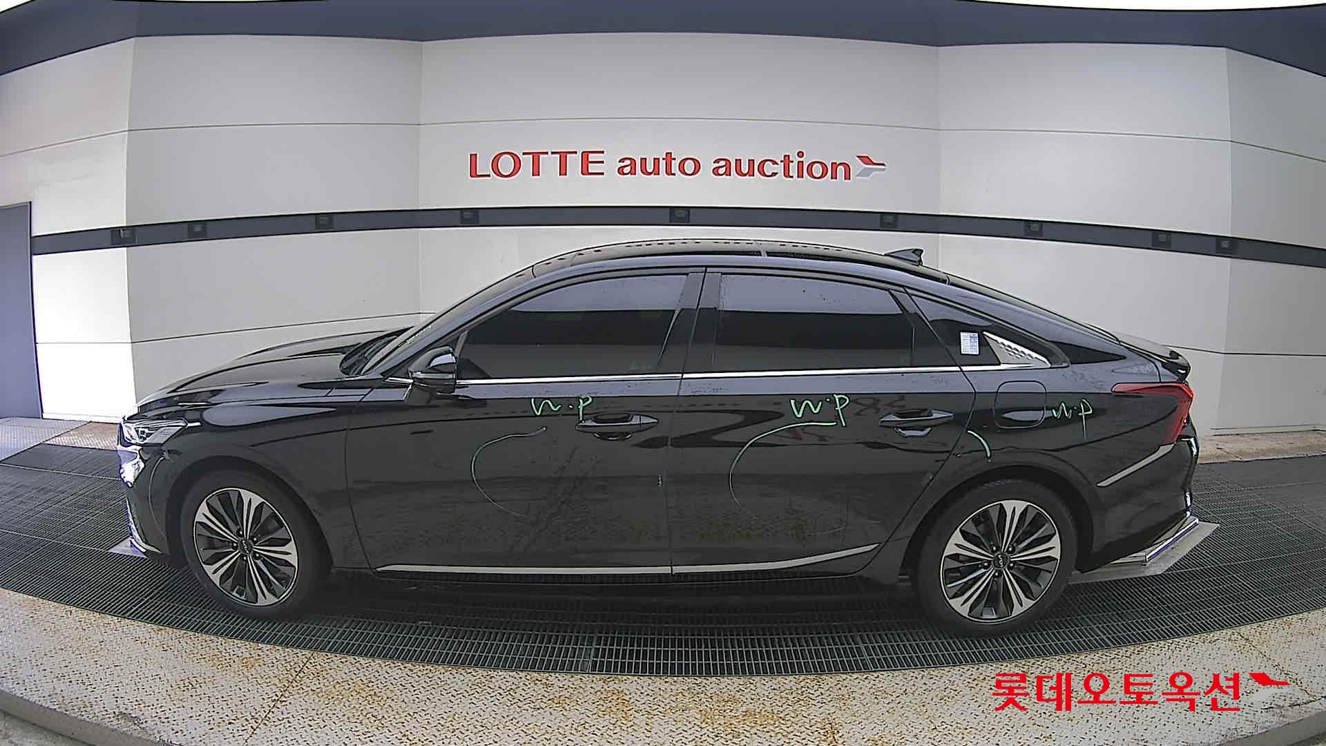 2022 - kia k8