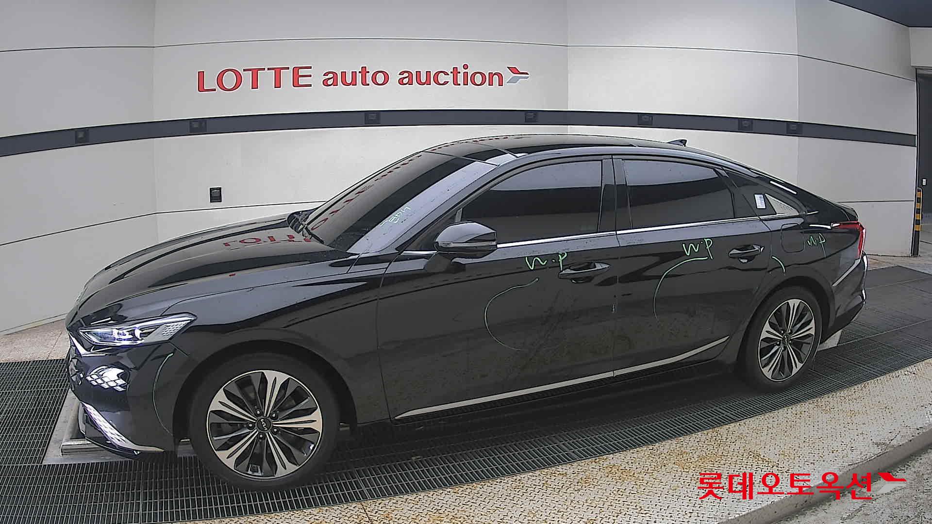 2022 - kia k8