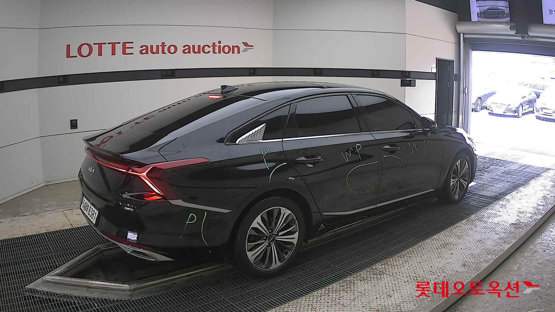 2022 - kia k8