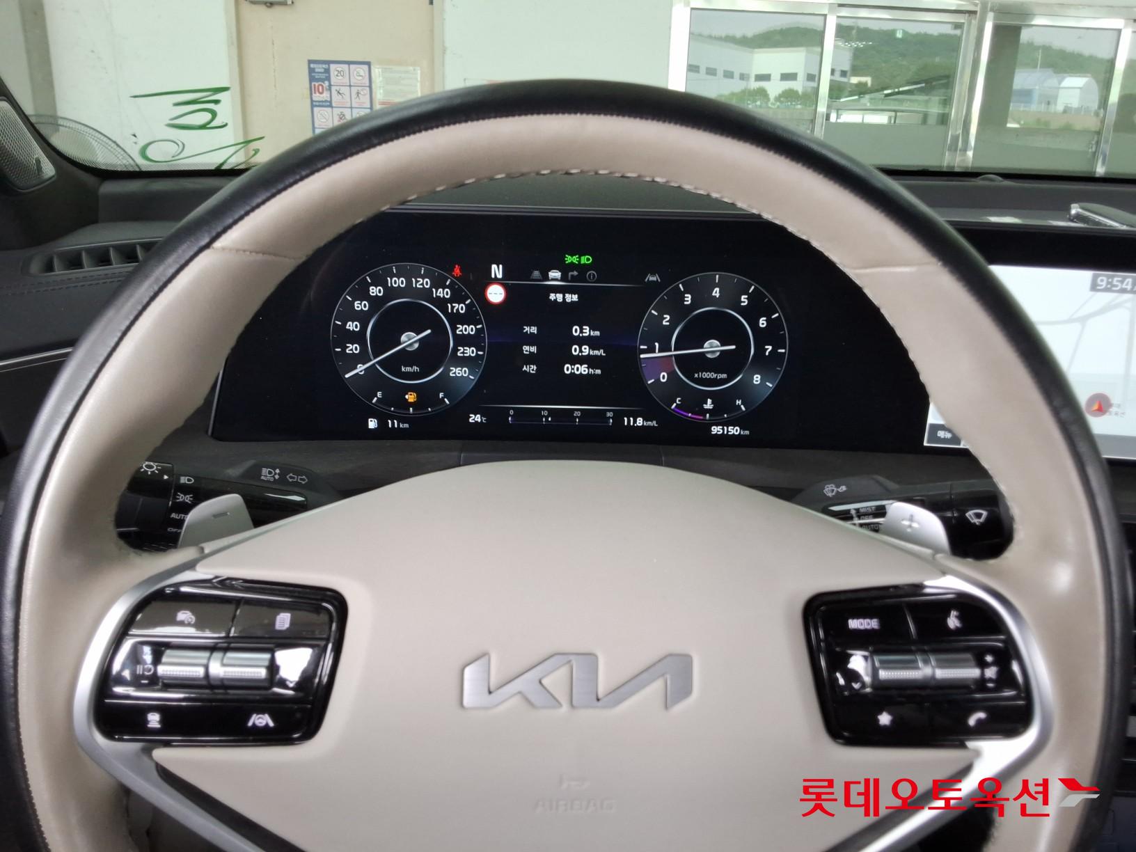 2022 - kia k8