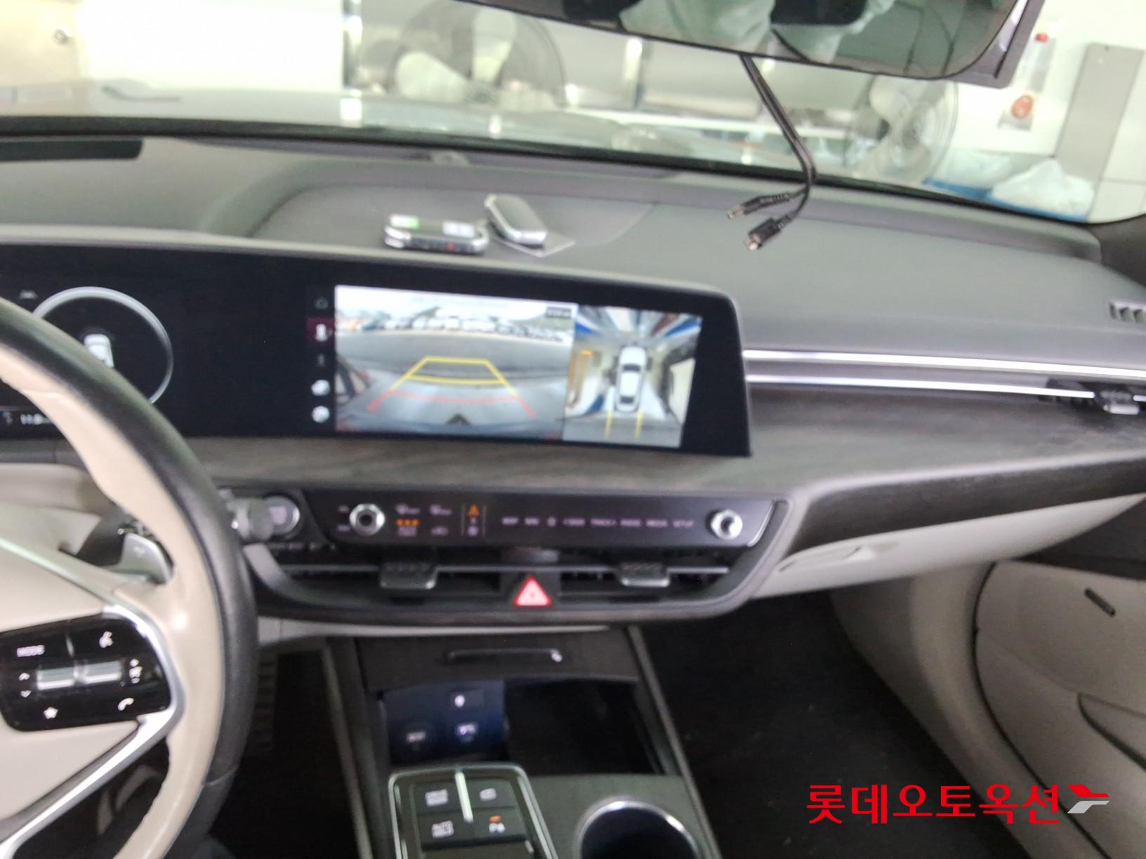 2022 - kia k8