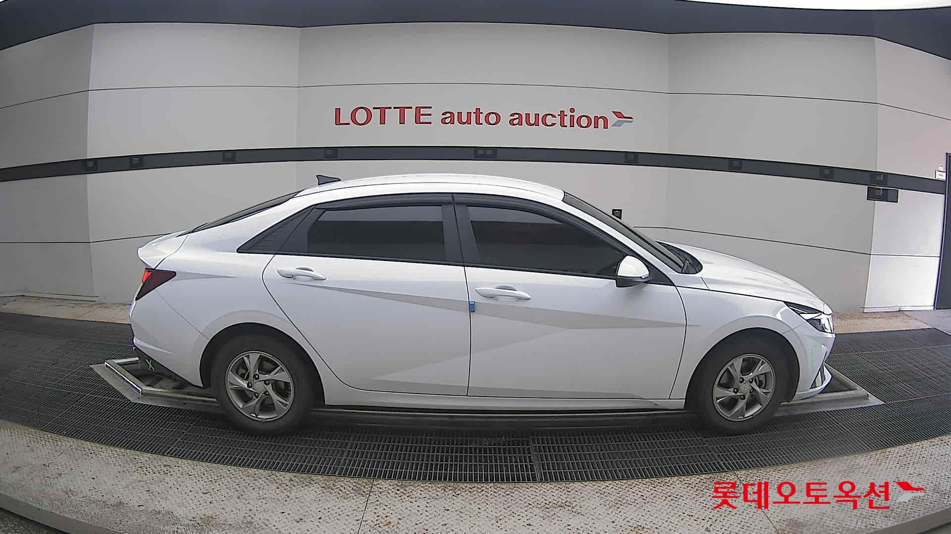 2023 - hyundai avante