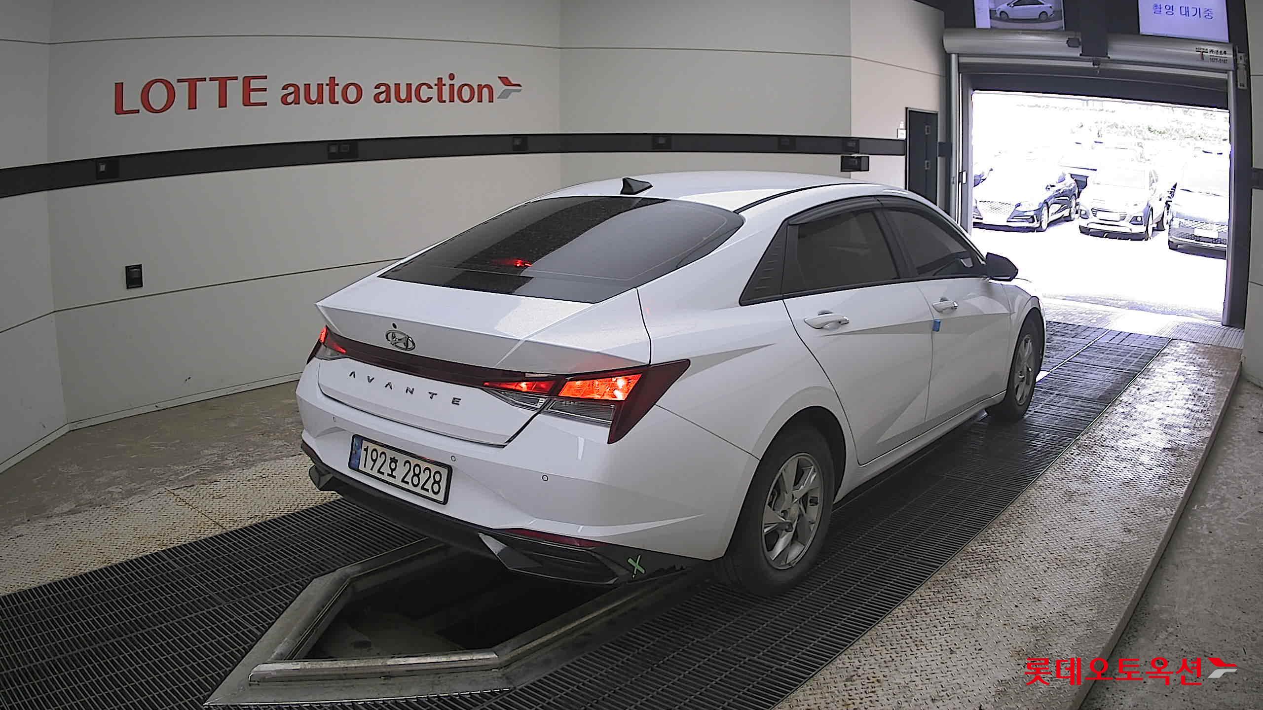 2023 - hyundai avante