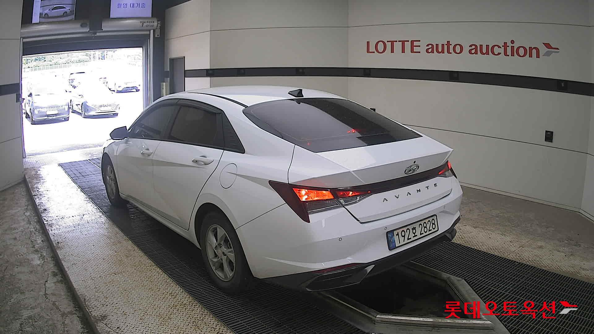 2023 - hyundai avante