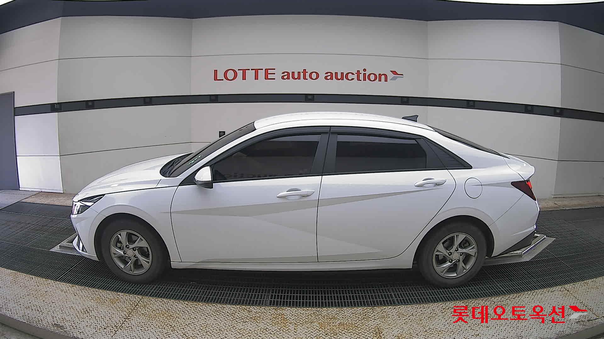 2023 - hyundai avante