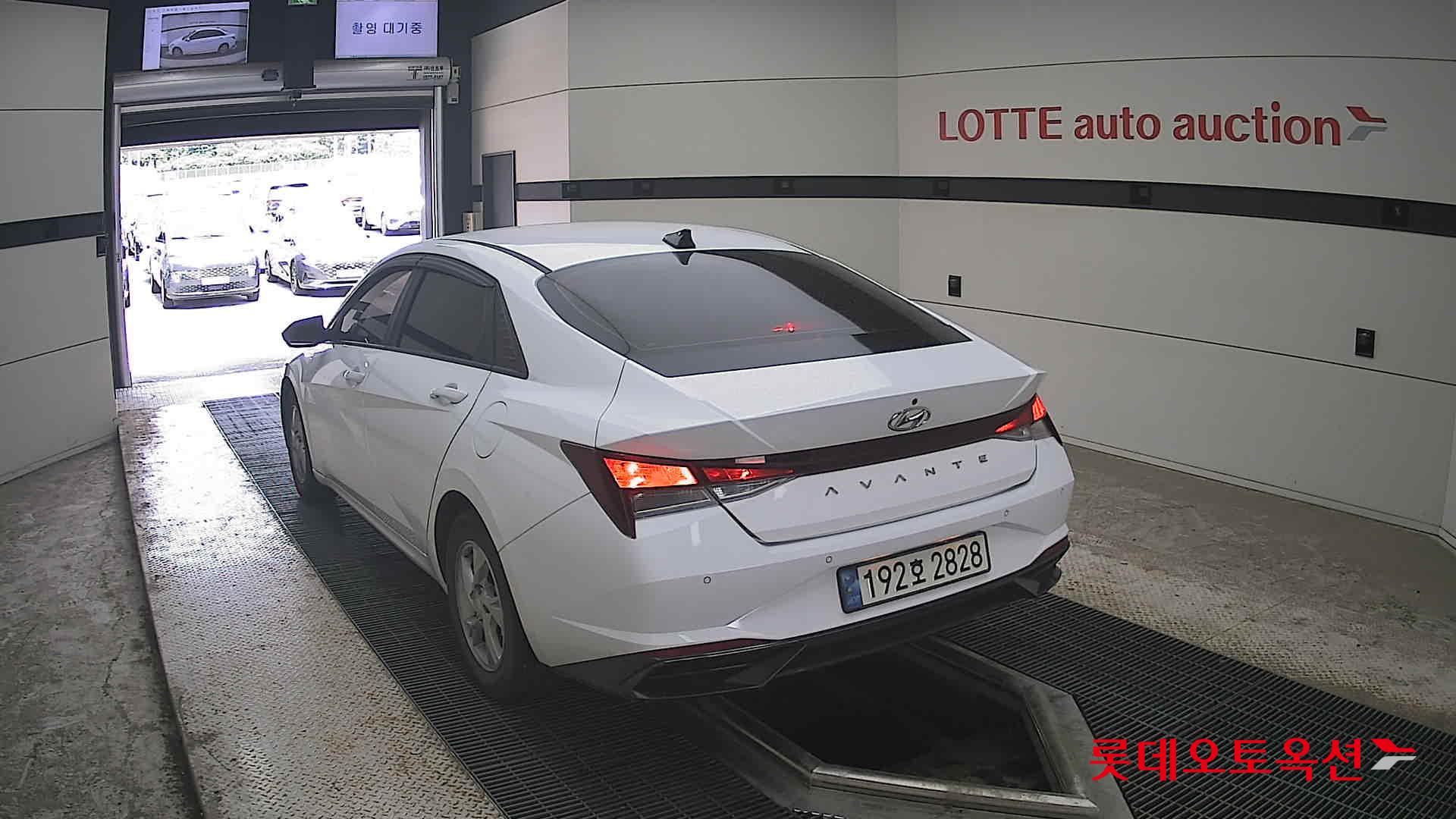 2023 - hyundai avante