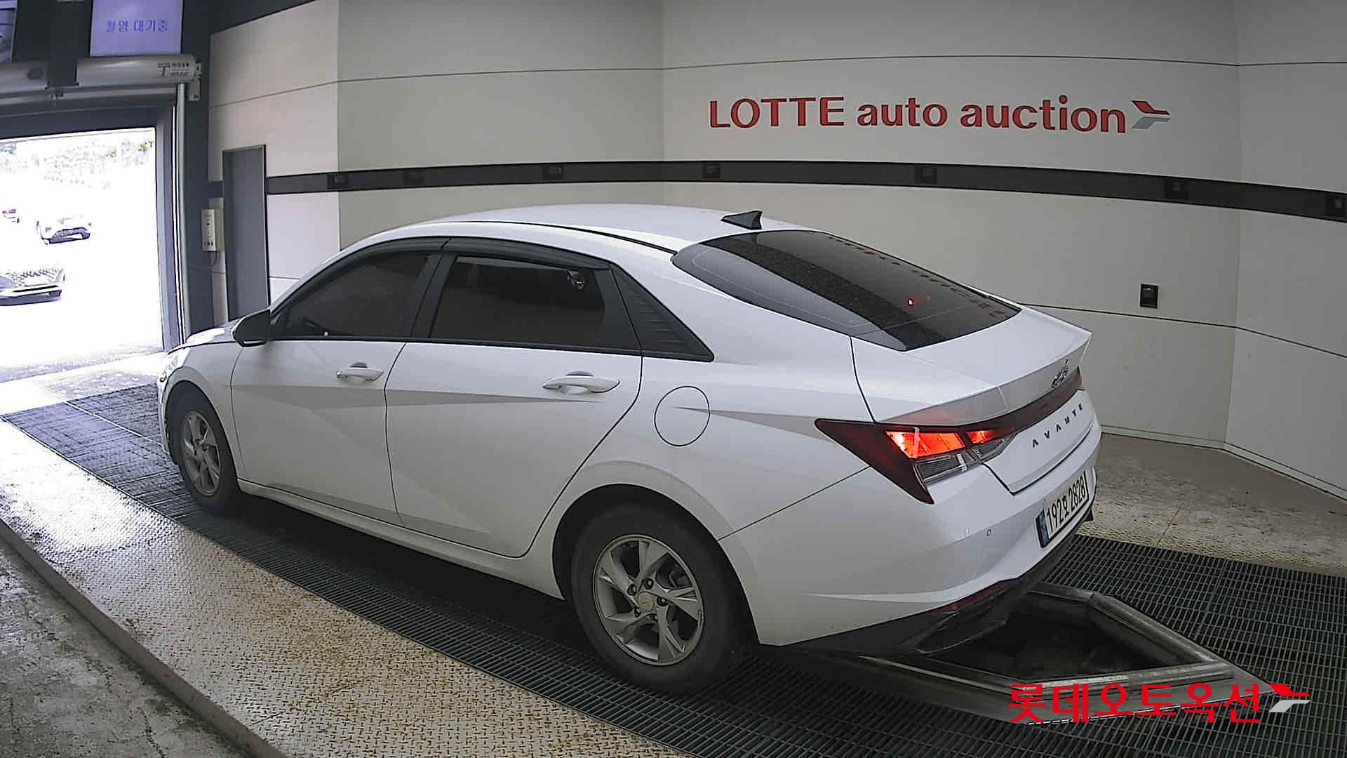 2023 - hyundai avante