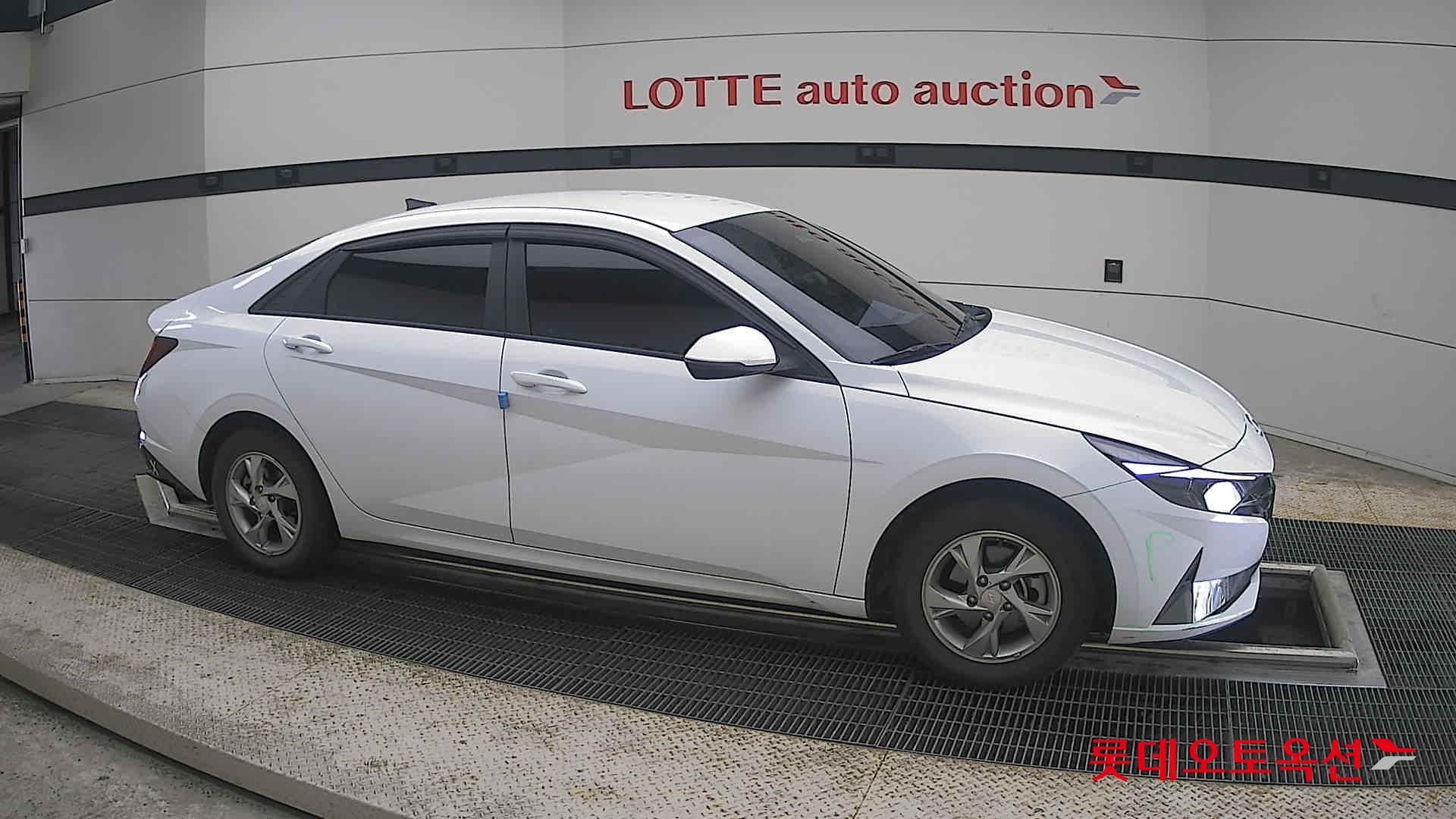 2023 - hyundai avante