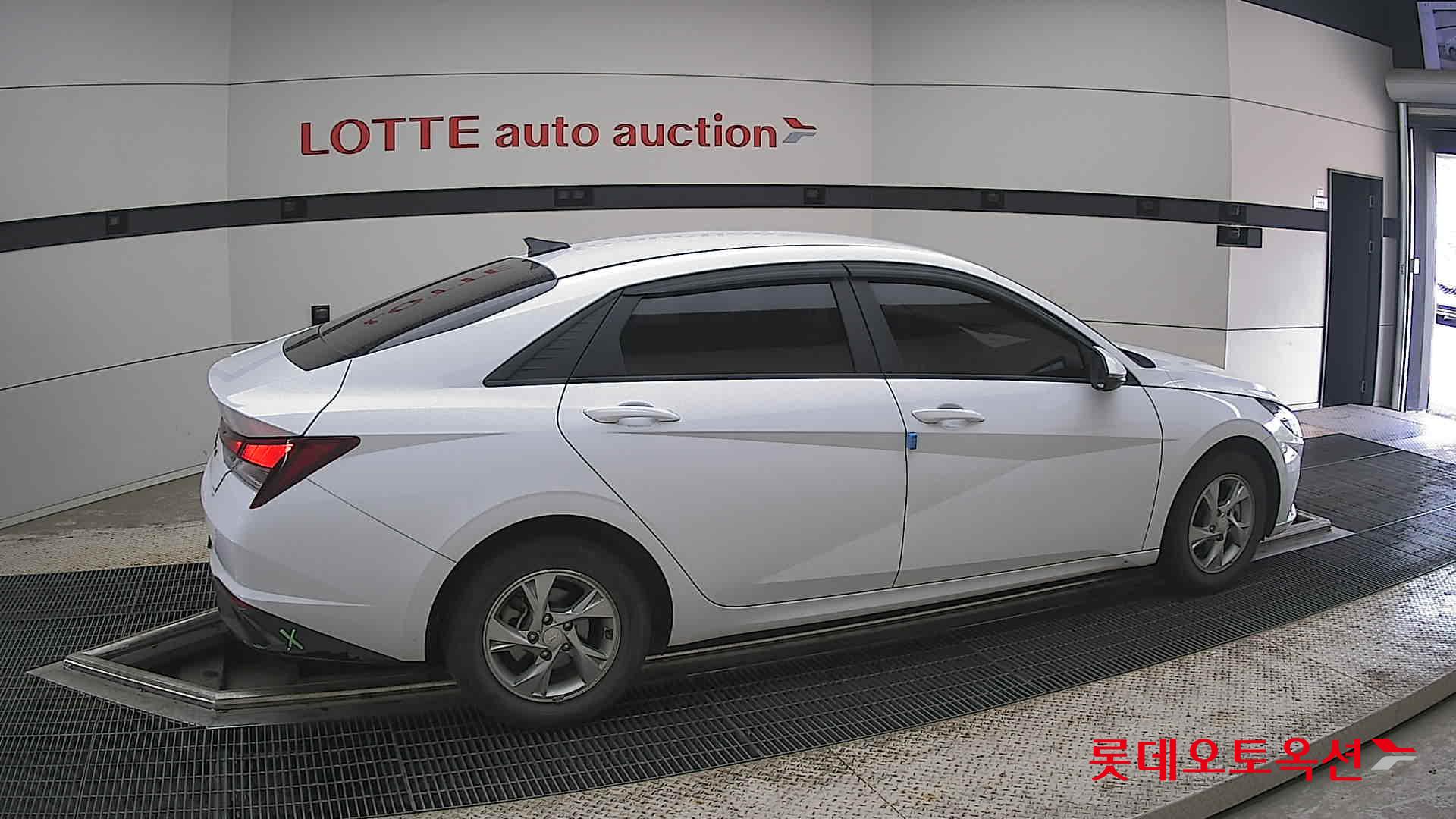 2023 - hyundai avante