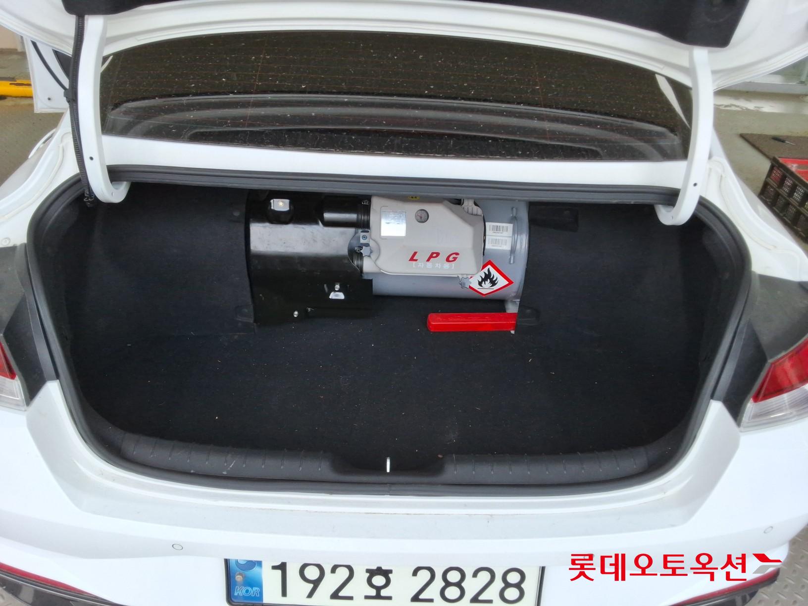 2023 - hyundai avante