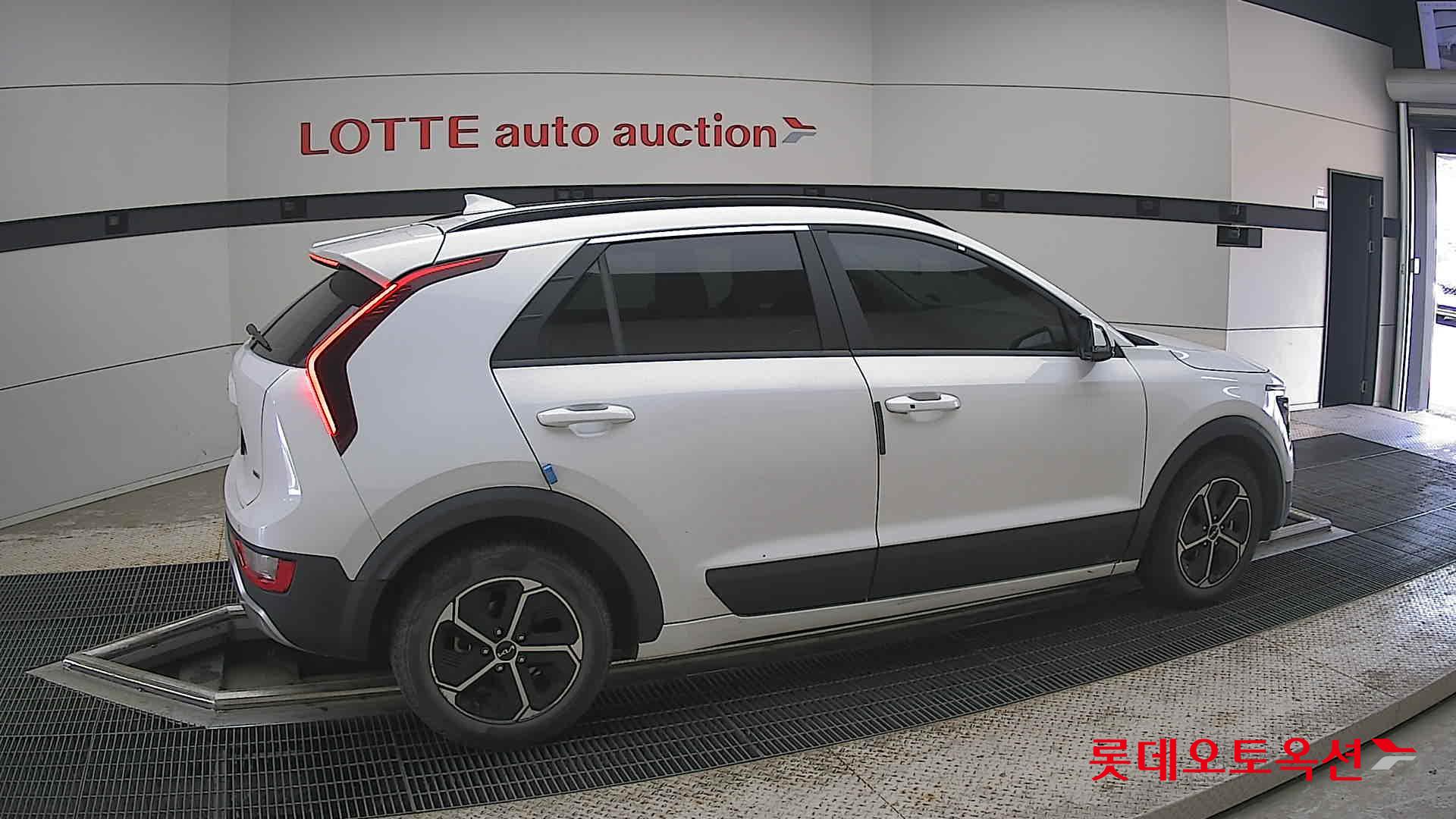 2022 - kia niro