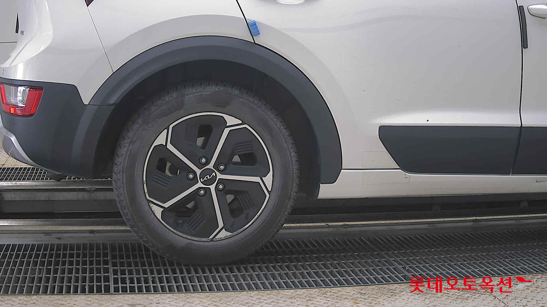 2022 - kia niro