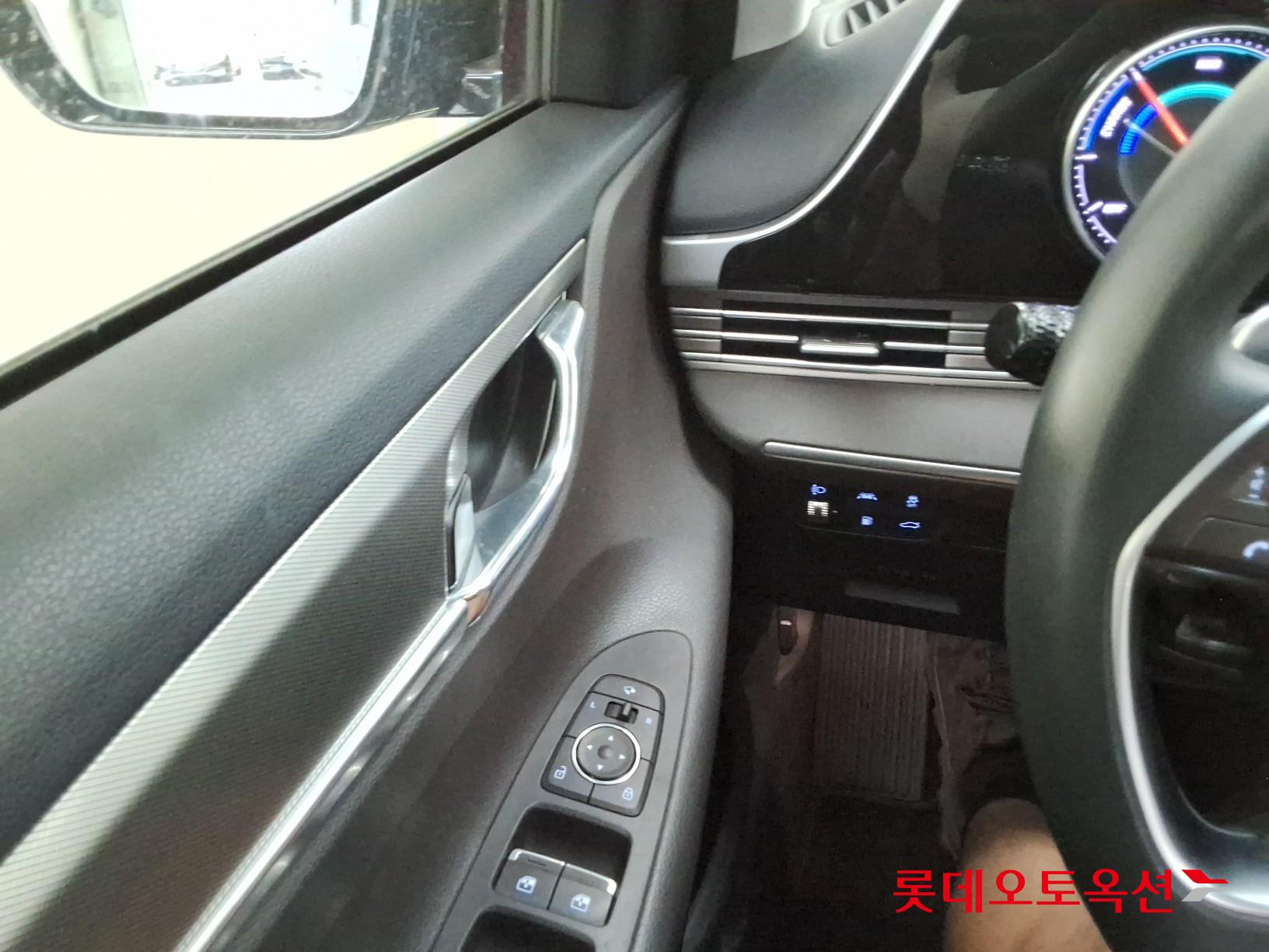 2022 - hyundai grandeur