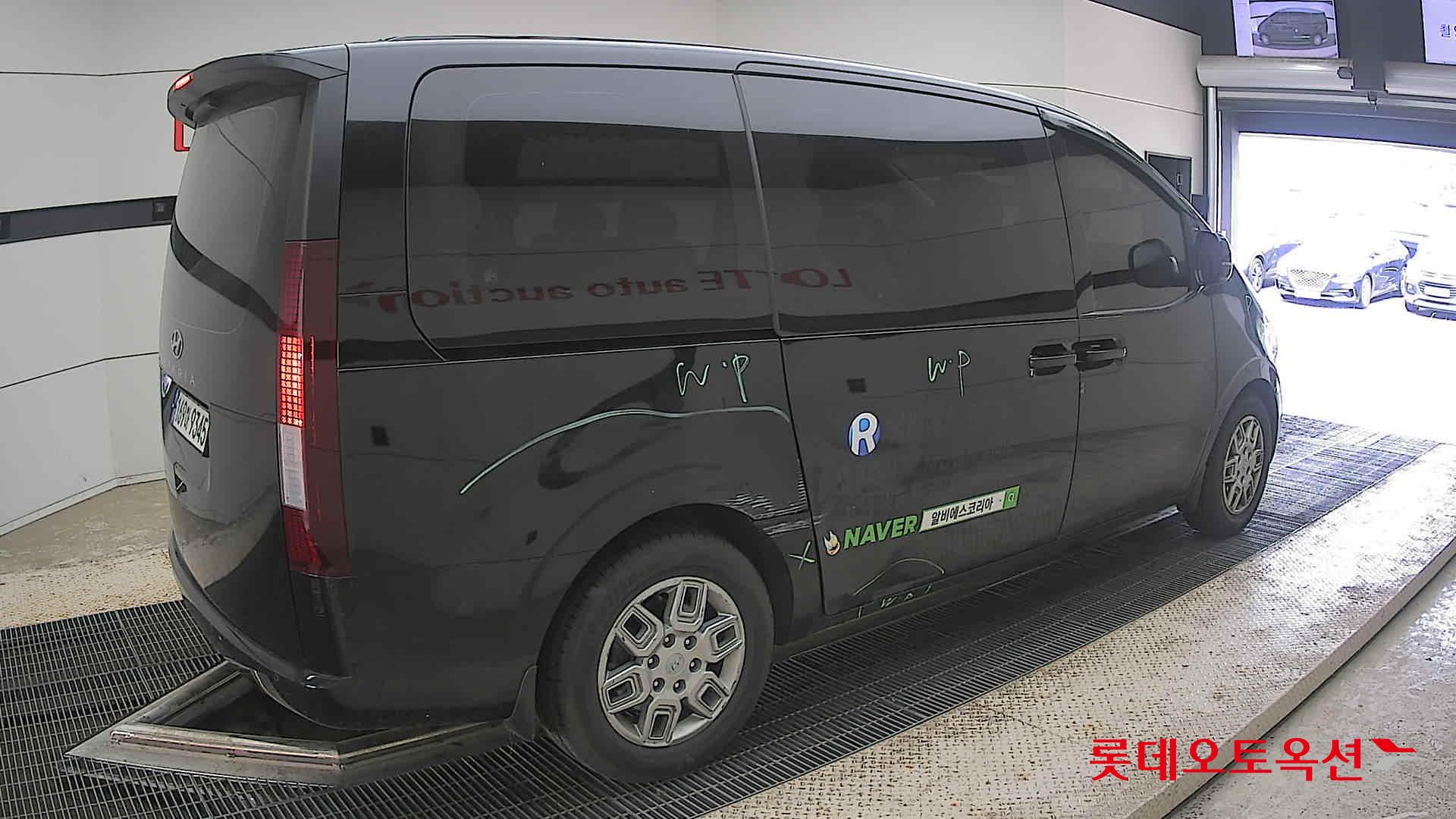 2022 - hyundai staria