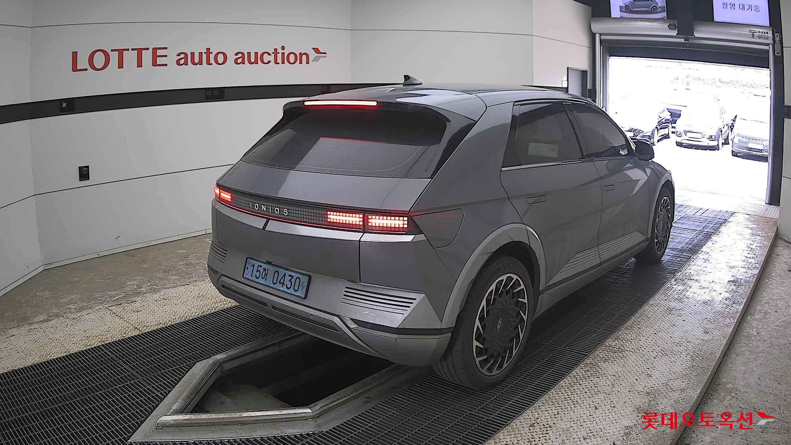 2022 - hyundai ioniq