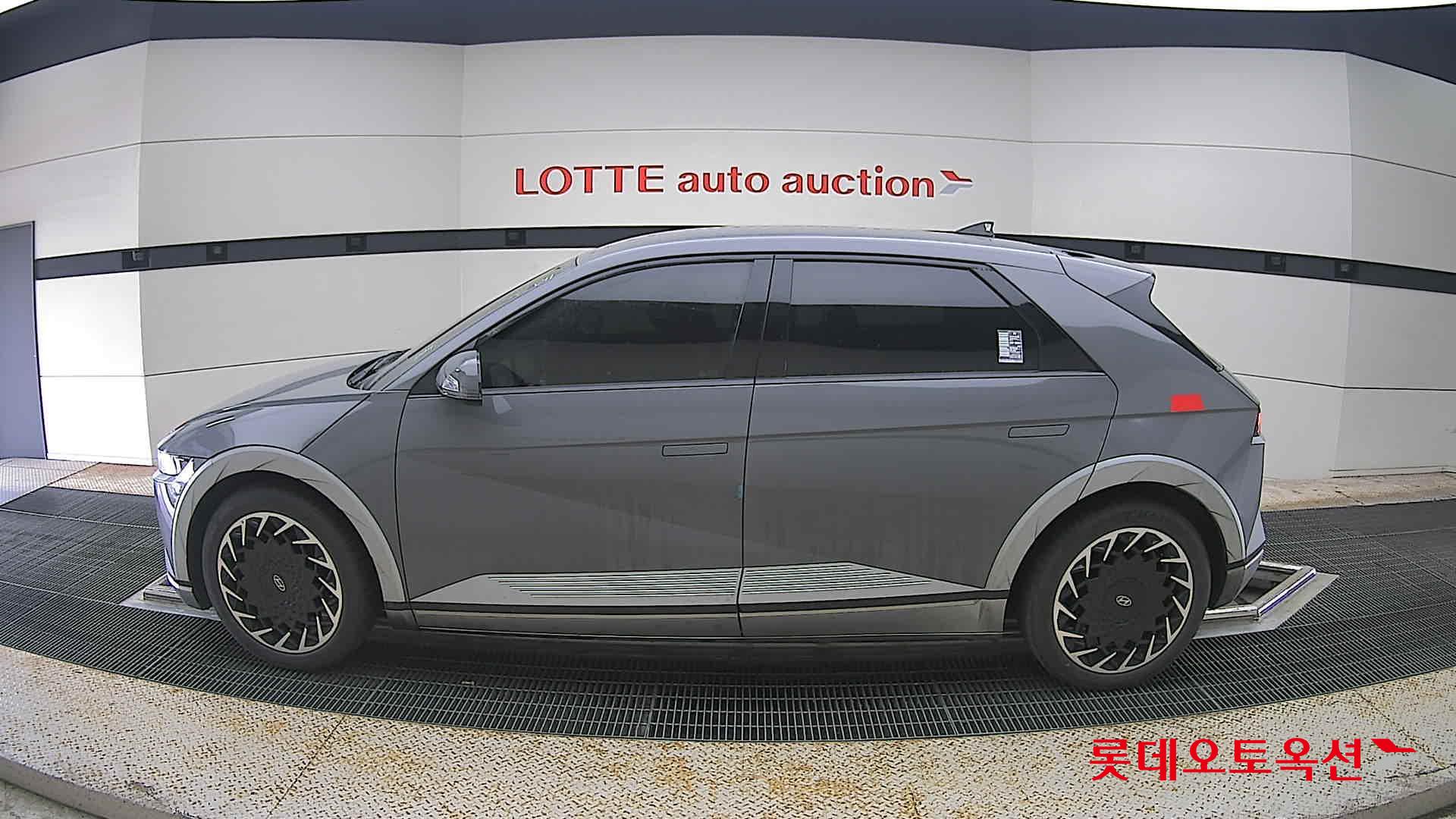 2022 - hyundai ioniq