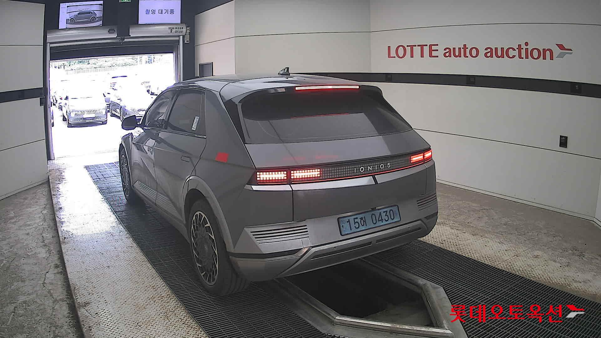 2022 - hyundai ioniq