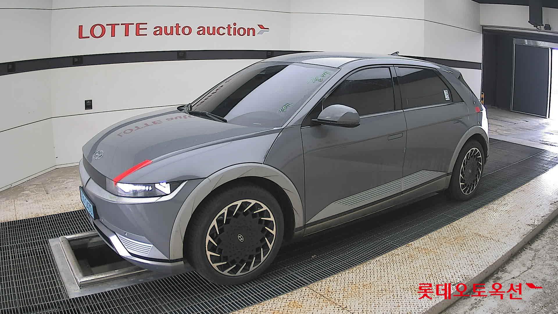 2022 - hyundai ioniq