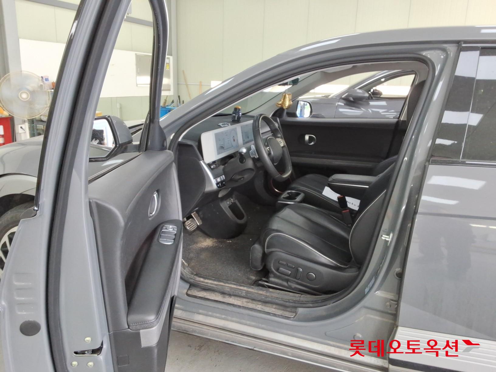 2022 - hyundai ioniq