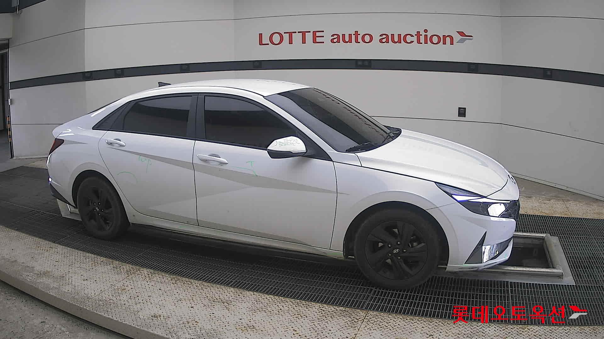 2023 - hyundai avante