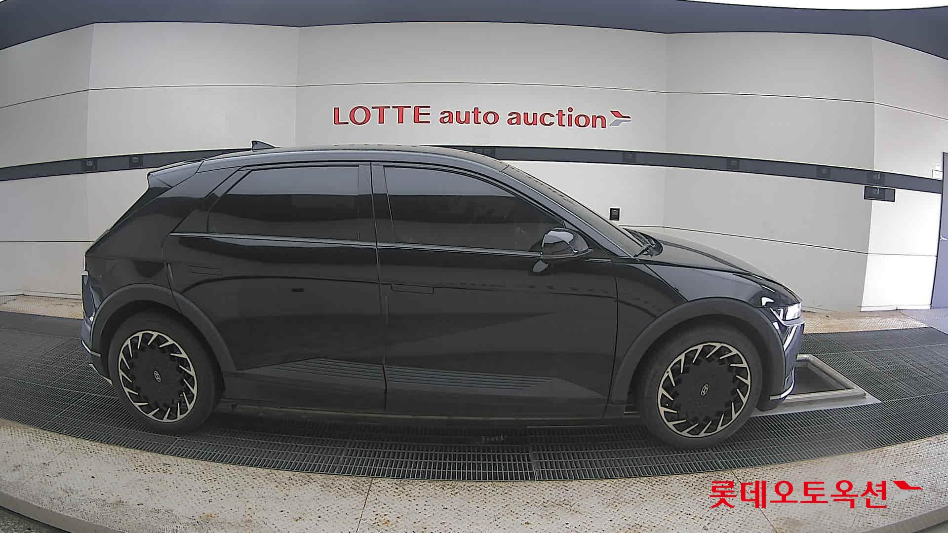 2023 - hyundai ioniq