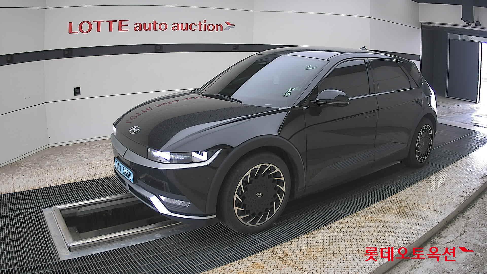 2023 - hyundai ioniq
